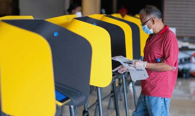 dominion-voting-booths