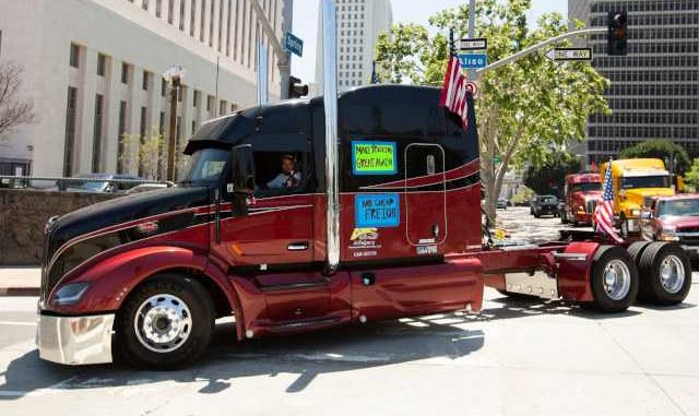 horrifying-truck-drivers